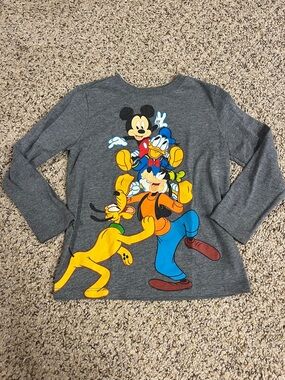 🍀6/$20 Old Navy Gray Long-Sleeve Tee with Mickey,Donald, Goofy & Pluto